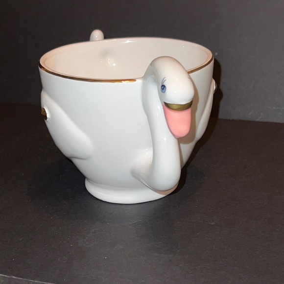 Swan shaped mug with gold details-NWOT - Picture 5 of 8
